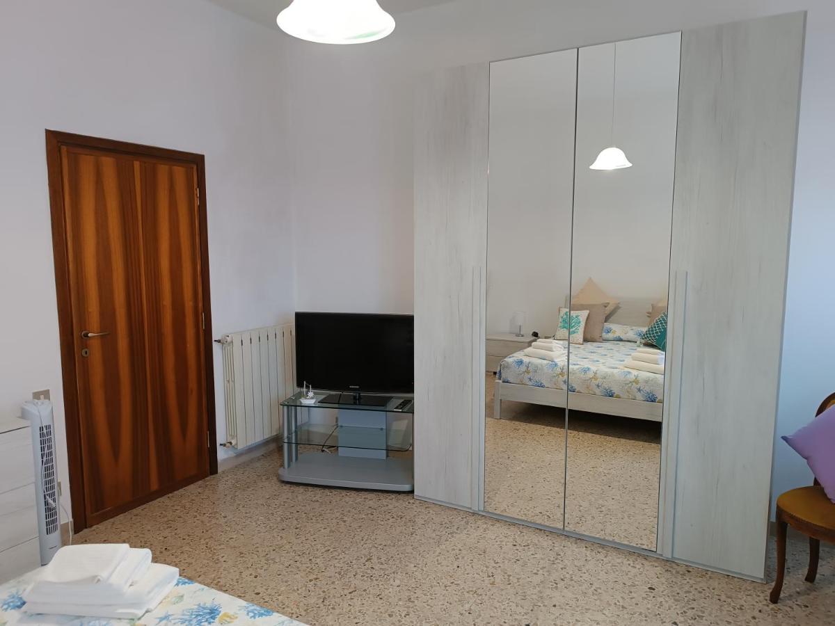 La Vista Storica Apartment Piombino Exterior photo